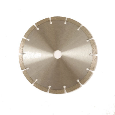 Prasa na zimno 8 cali 200 × 1,6 / 2,2 × 10 × 22,23 mm × 14 T Segmentowe ostrze diamentowe do ogólnego zastosowania, kamienia i betonu