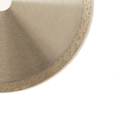 200 mm x 22, 23 mm 8-calowe ostrze diamentowe z ciągłym obrzeżem do muru