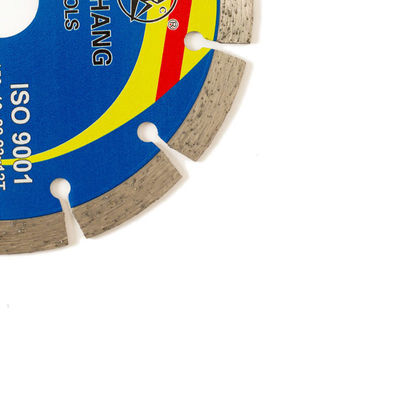 Prasa na gorąco 6 cali 150 × 1,4 / 2,0 × 10 × 22,23 × 12 T Diamentowa piła do betonu Betonowa tarcza diamentowa do szlifierki