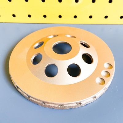 Wysokiej jakości 7 cali 180 × 4,5 × 20 × 22,23 mm Diamentowe ciągłe turbo szlifierskie koło garnkowe do betonu, kamienia