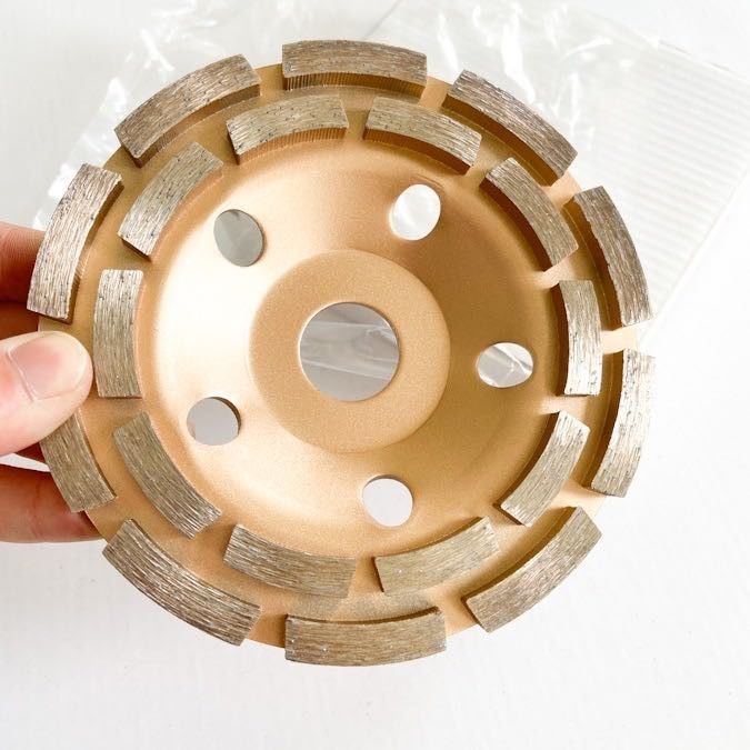 115mm 4-1/2 cala Dwurzędowe diamentowe koło garnkowe do kamiennego podwójnego kubka diamentowego
