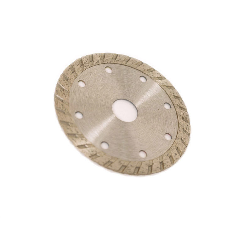Prasa na zimno wysokiej jakości 4 cale 105 * 1,8 / 1,2 * 10 * 8 * 20 mm Tarcza diamentowa Turbo do ogólnego zastosowania, ceramiki, marmuru